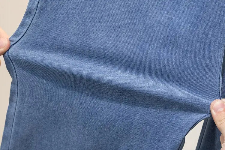 Calça Jeans Stefanny / A Mais Soltinha e Fresca do Mercado